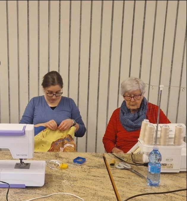 Nähen_intergenerational_2Frauen_260312_180233.jpg#asset:4520